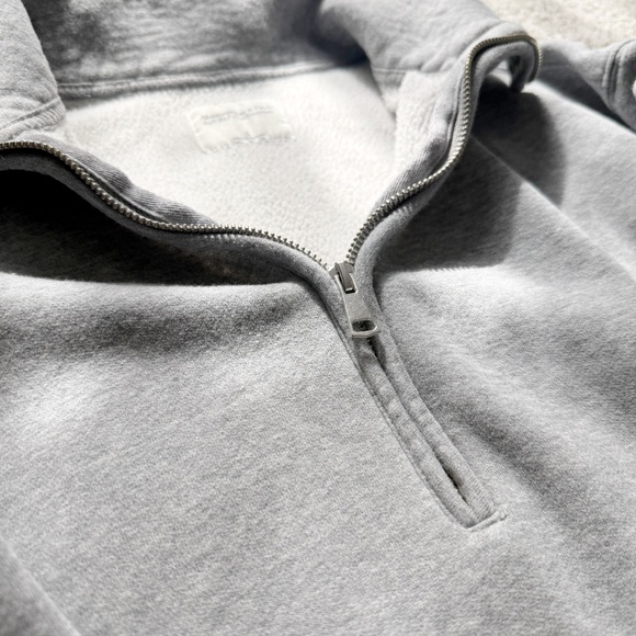 Abercrombie Soft AF Max Essentials 1/2 Zip Sweatshirt Gray Women’s Small - Picture 3 of 11